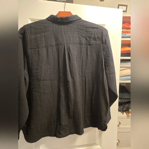 NWT J.Crew Double-gauze Button Up Shirt - Picture 7 of 7